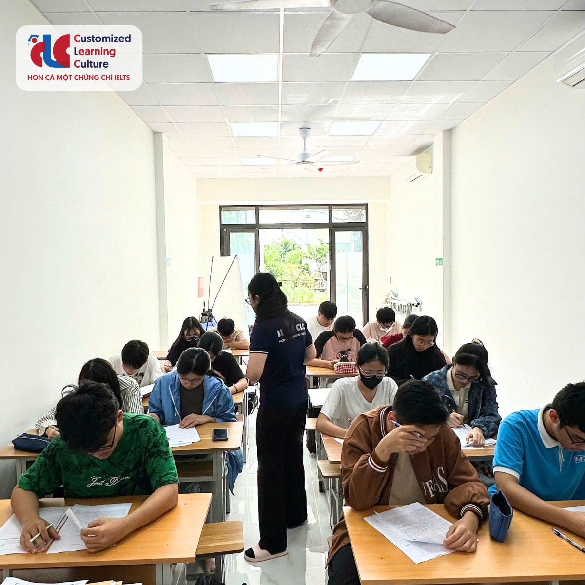 571561119 814401854697272 8515444007741580644 N